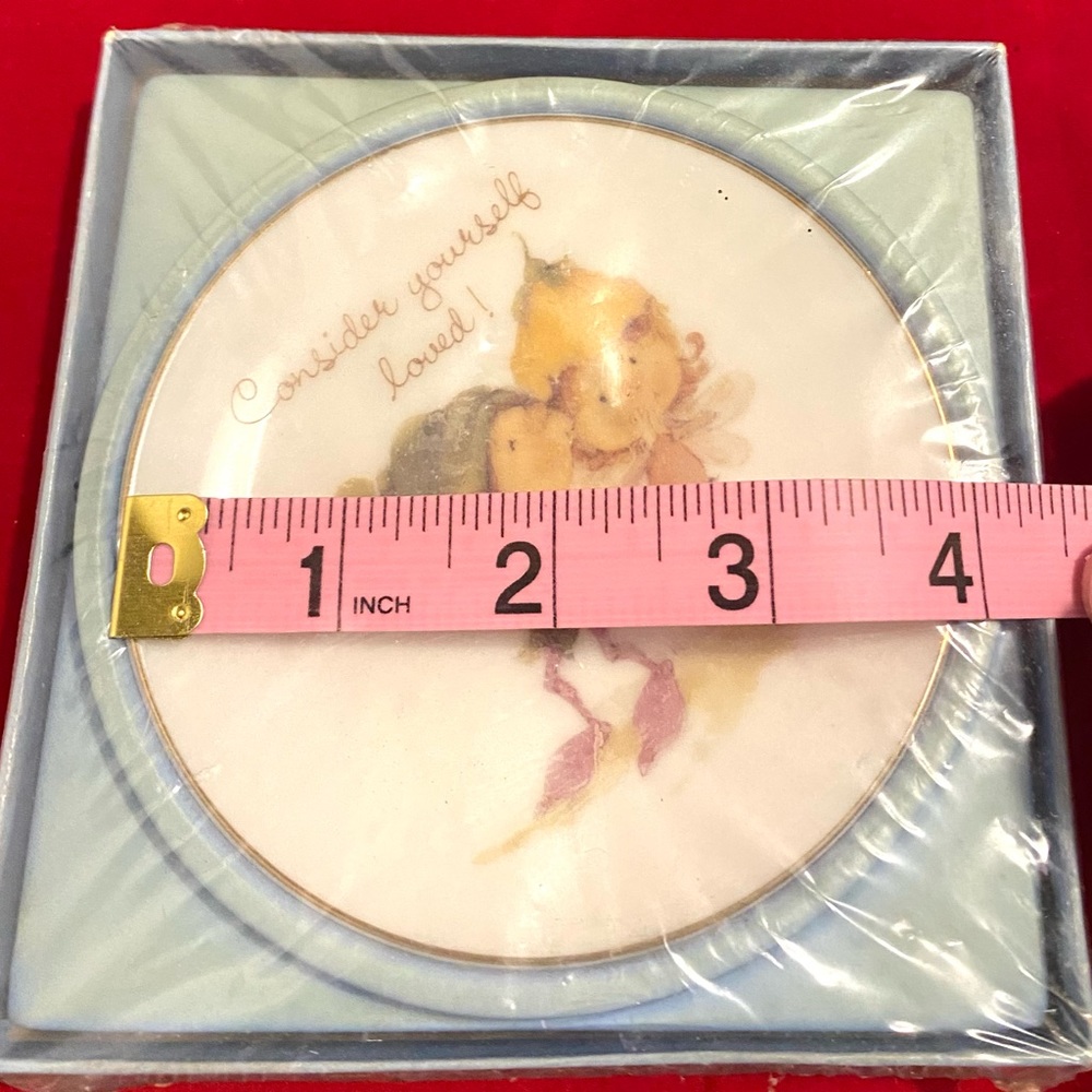 Decorative Plate - Picture 2 of 6